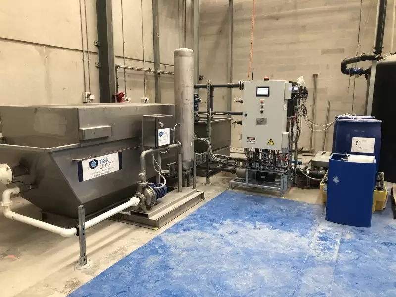 用于食品污水處理的溶氣氣浮機系統(tǒng)3 用于食品污水處理的溶氣氣浮機系統(tǒng)3