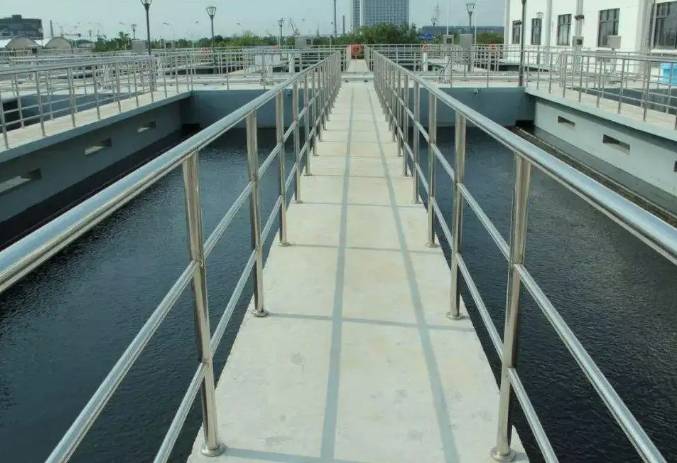 反硝化深床濾池原理和優(yōu)缺點(diǎn)(反硝化濾池的主要作用) 反硝化深床濾池原理和優(yōu)缺點(diǎn)(反硝化濾池的主要作用)