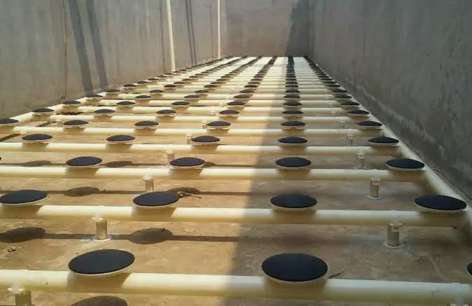 曝氣池的作用及曝氣目的是什么(什么叫曝氣池) 曝氣池的作用及曝氣目的是什么(什么叫曝氣池)