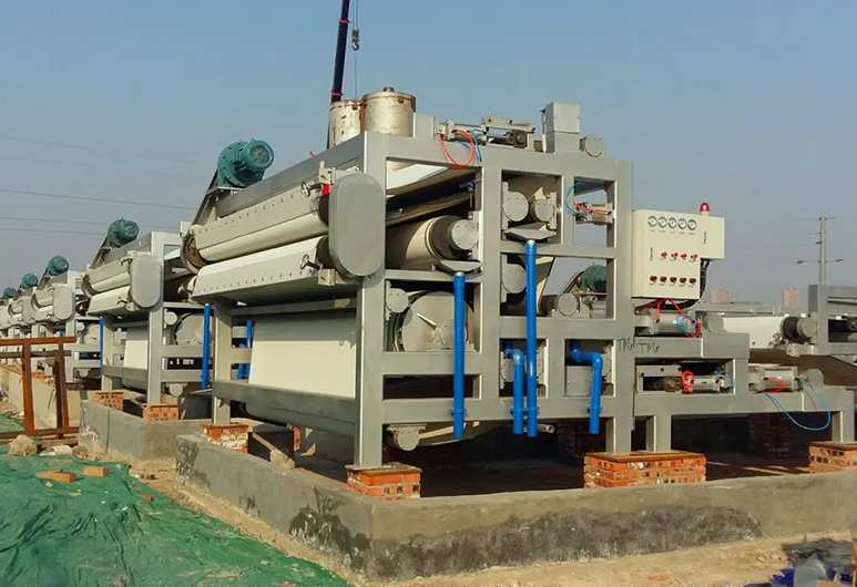 分享一下醫院污水壓濾機工作原理(污水處理設備壓濾機介紹) 分享一下醫院污水壓濾機工作原理(污水處理設備壓濾機介紹)