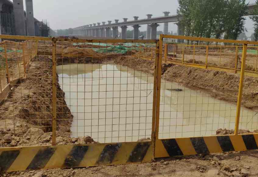 常見泥漿池是干什么用的(泥漿池里的泥漿怎么處理) 常見泥漿池是干什么用的(泥漿池里的泥漿怎么處理)